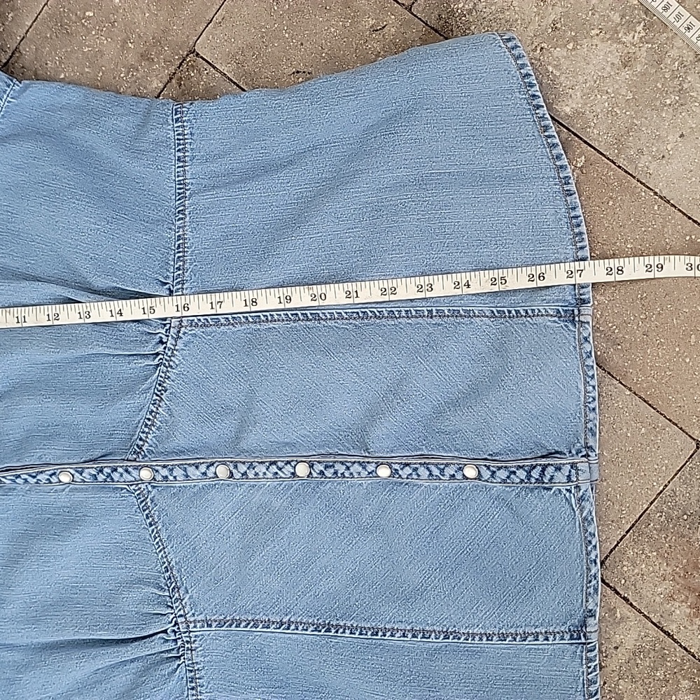 Faded Glory Women's Plus V Neck Empire Waist Pearl Snap Denim Top Sz 18W/20W - Picture 9 of 12